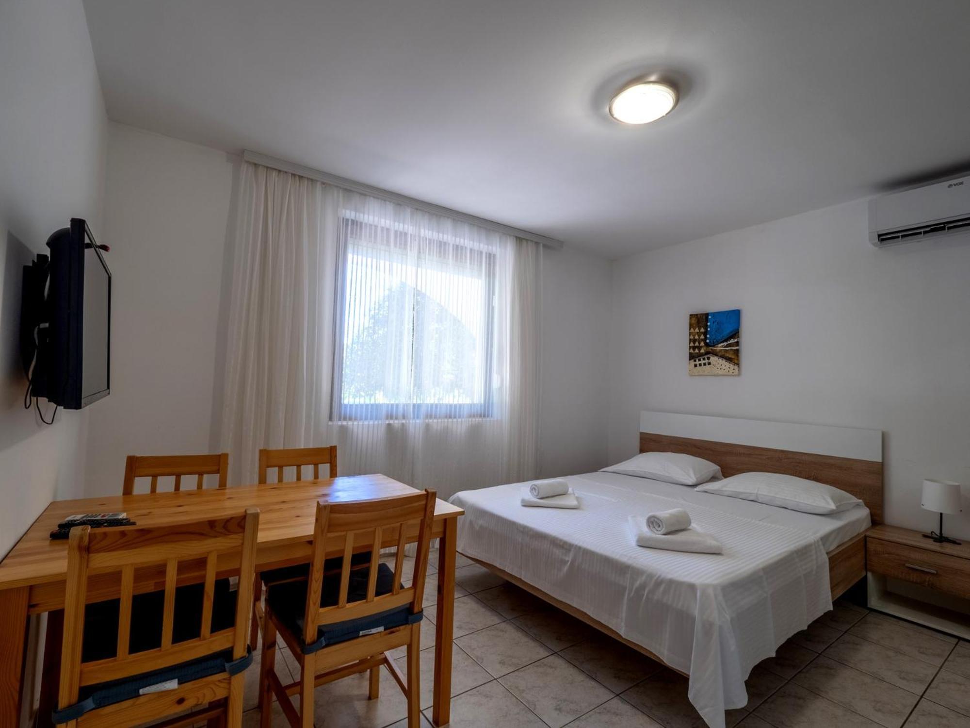 Apartments Bianca 巴斯卡 外观 照片